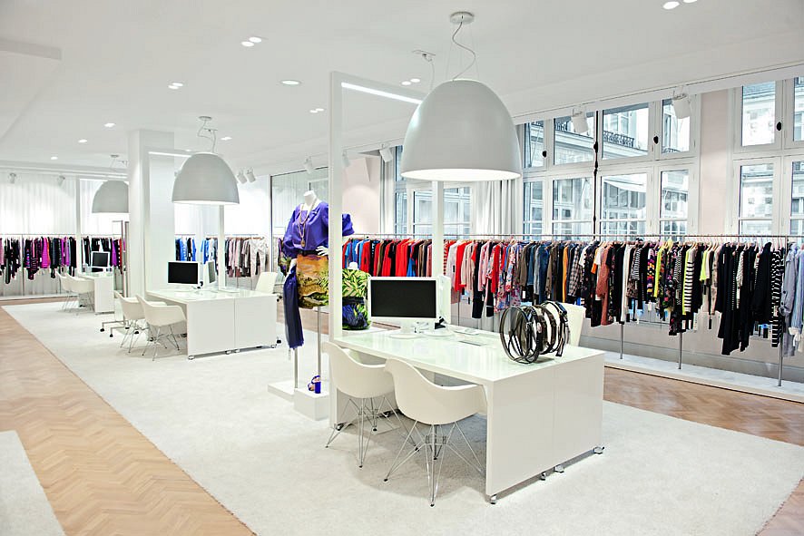 MC-Showroom-Paris-05.jpg